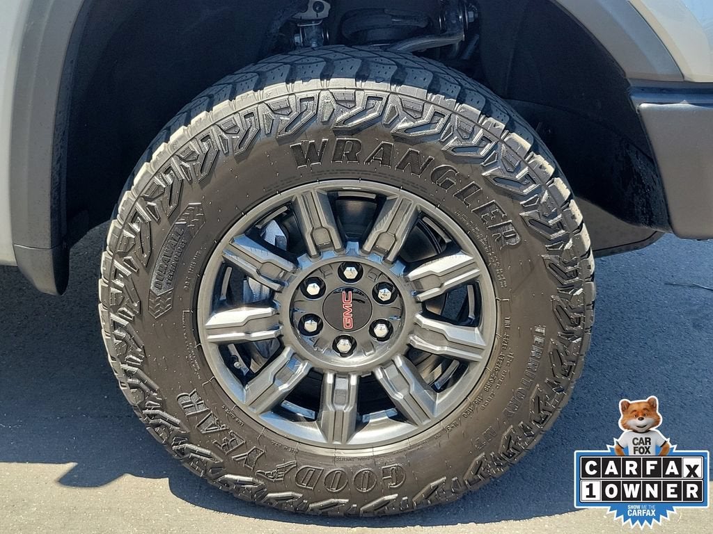 2025 GMC Sierra 1500 AT4X