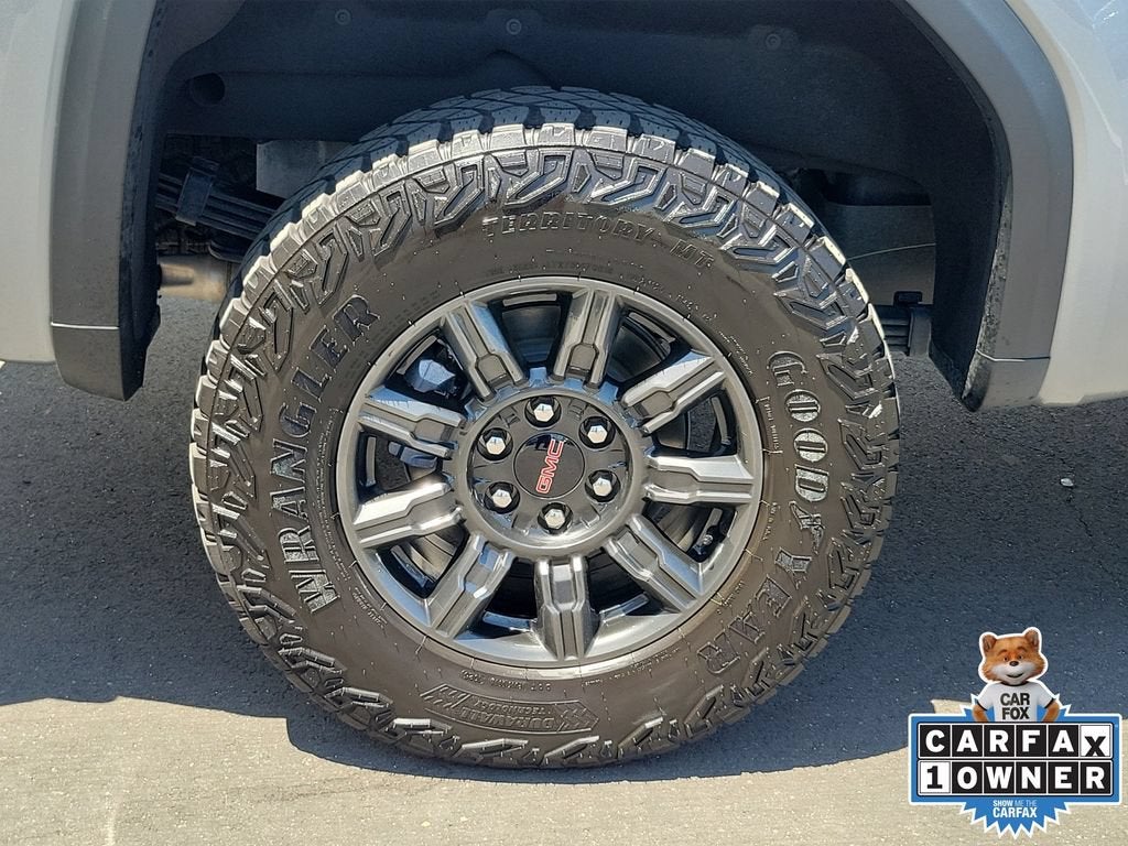 2025 GMC Sierra 1500 AT4X