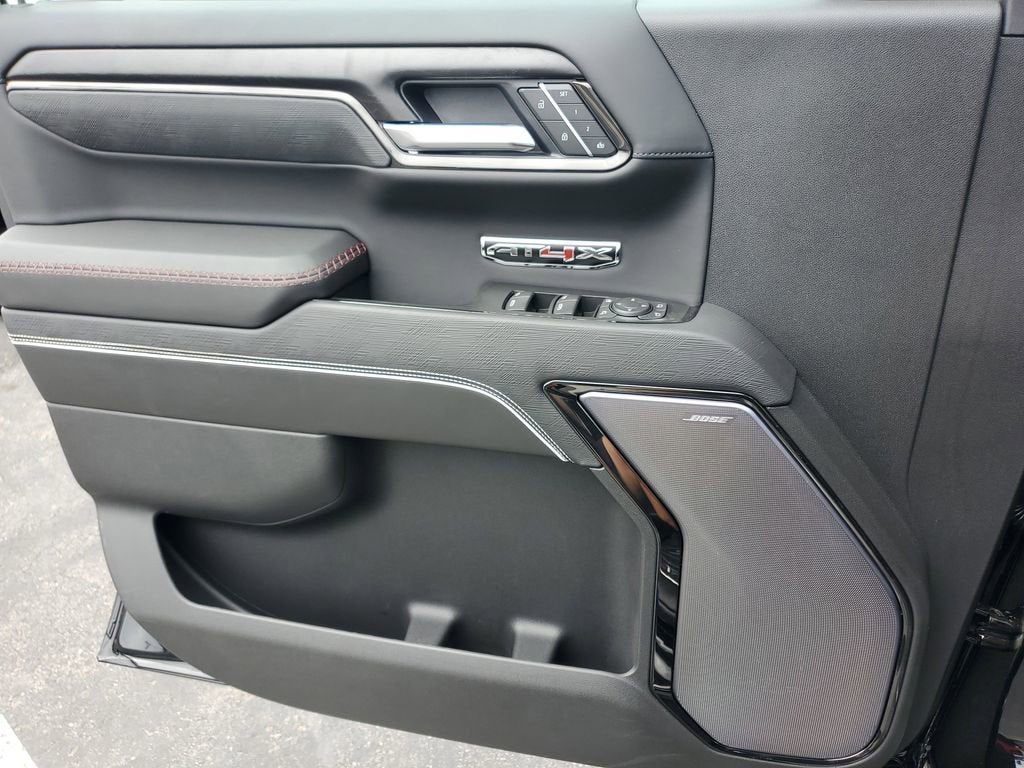 2026 GMC Sierra 1500 AT4X - Photo 13