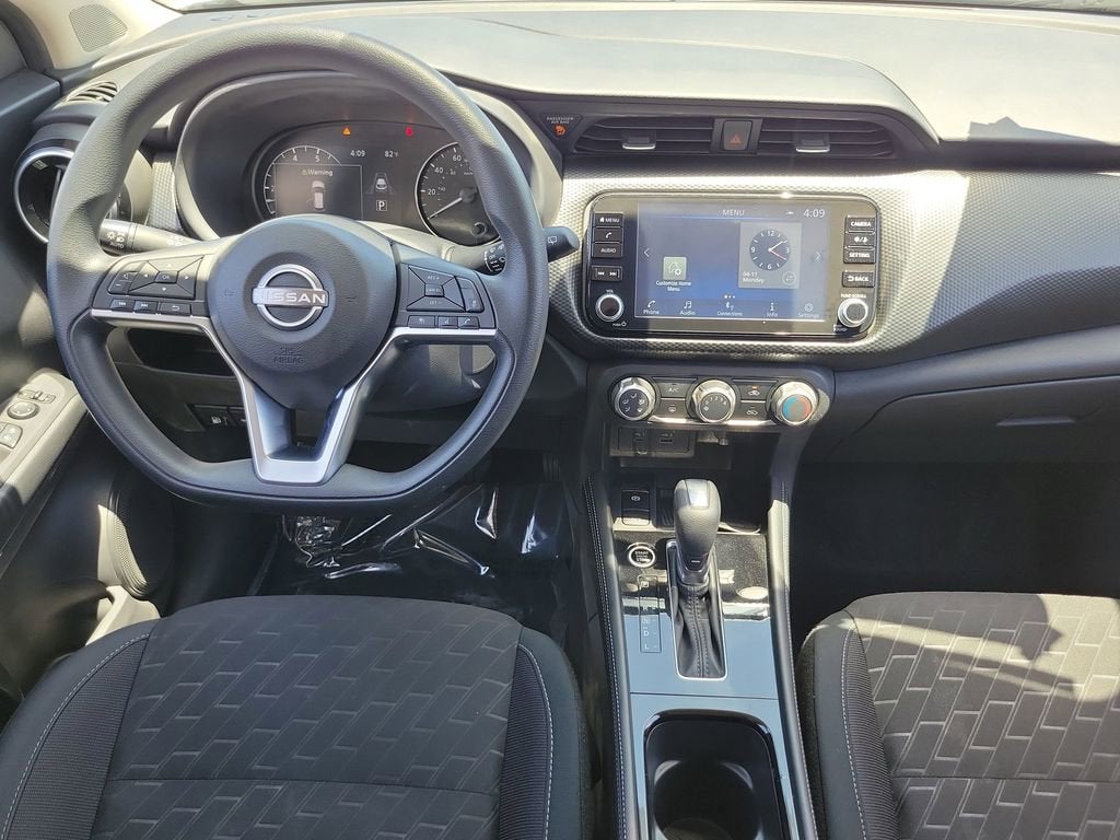 2024 Nissan Kicks SV Xtronic CVT