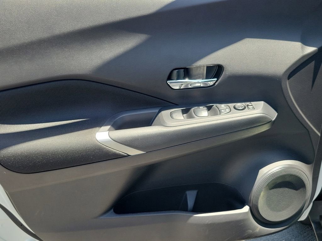 2024 Nissan Kicks SV Xtronic CVT