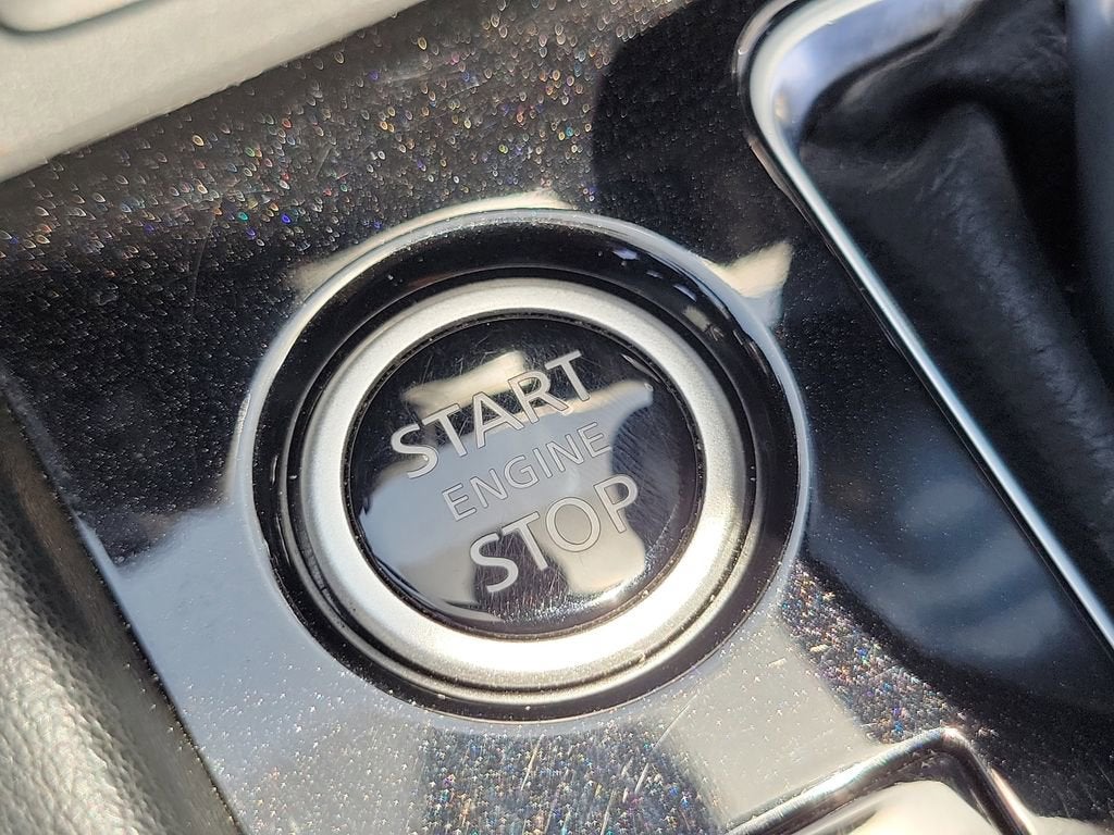 2024 Nissan Kicks SV Xtronic CVT