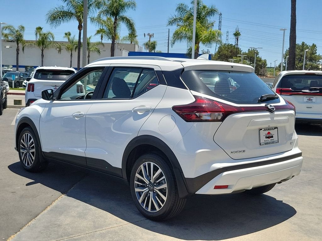 2024 Nissan Kicks SV Xtronic CVT