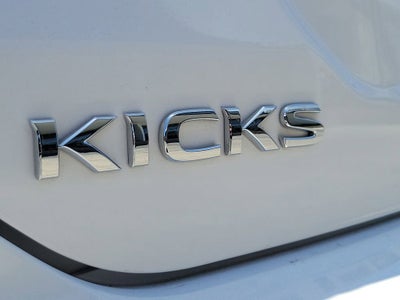 2024 Nissan Kicks SV Xtronic CVT