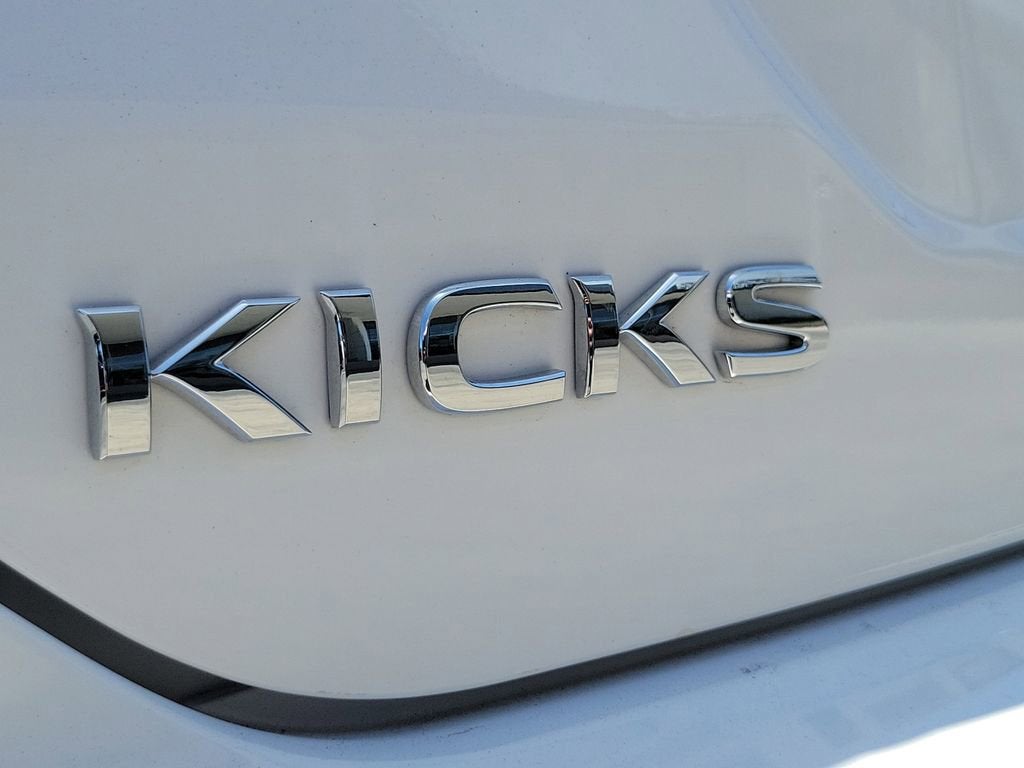 2024 Nissan Kicks SV Xtronic CVT