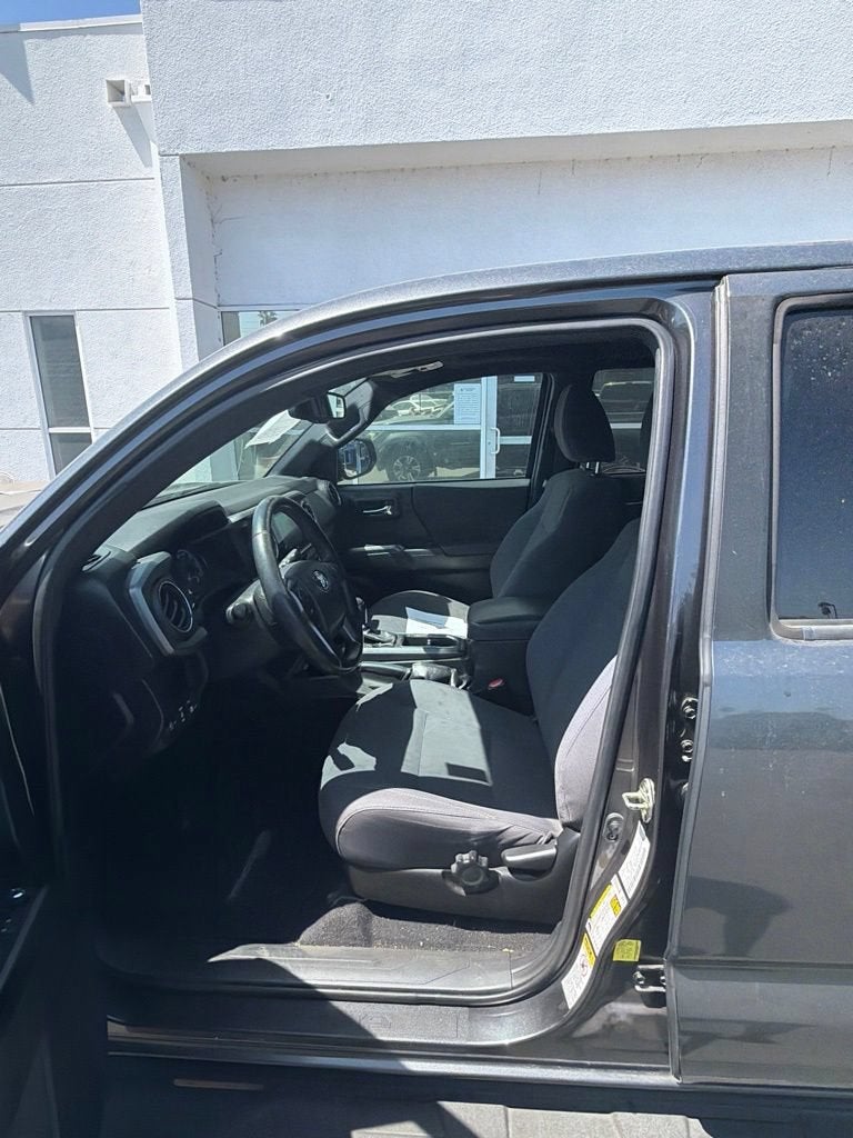 2017 Toyota Tacoma SR5