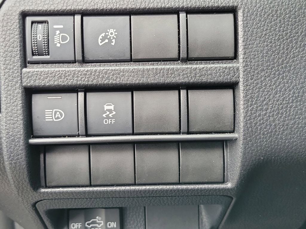 2025 Toyota Tacoma 4WD SR