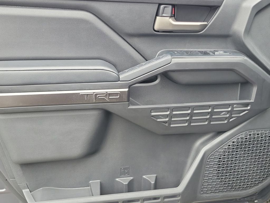 2025 Toyota Tacoma 4WD SR