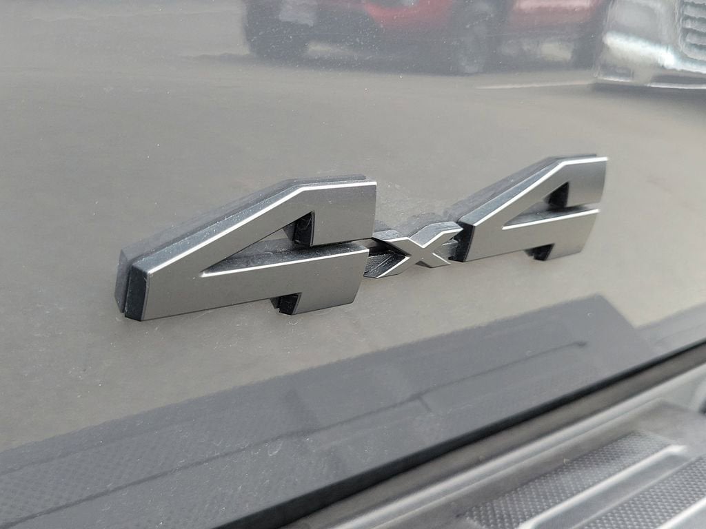 2025 Toyota Tacoma 4WD SR