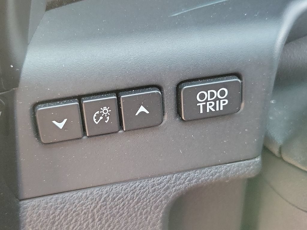 2023 Lexus ES 350 F SPORT Handling