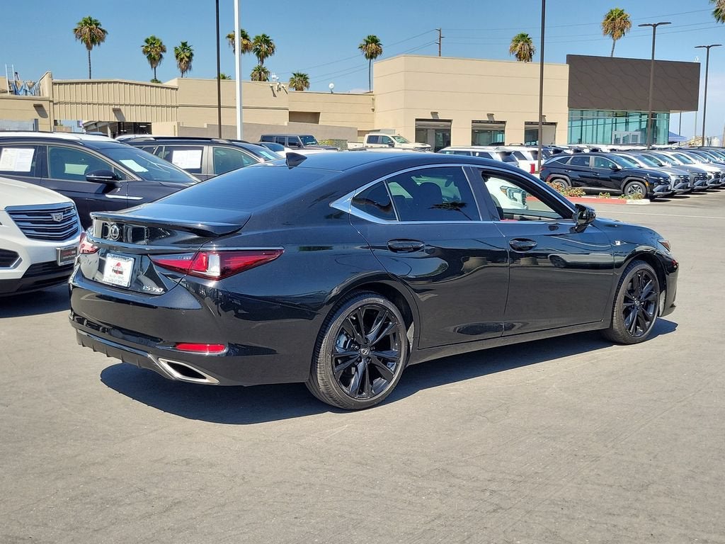 2023 Lexus ES 350 F SPORT Handling