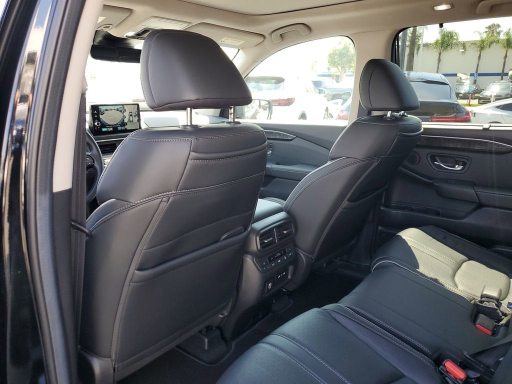 2025 Honda Pilot Elite