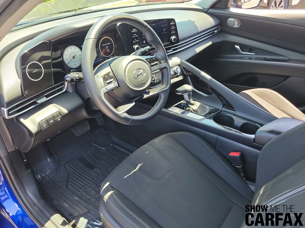 2022 Hyundai Elantra SEL