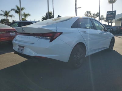 2022 Hyundai Elantra SEL