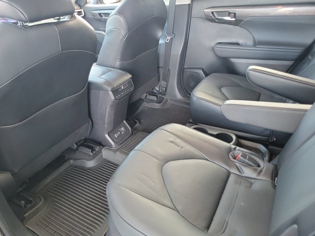 2023 Toyota Highlander Hybrid Limited