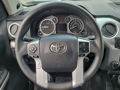 2017 Toyota Tundra SR5 5.7L V8