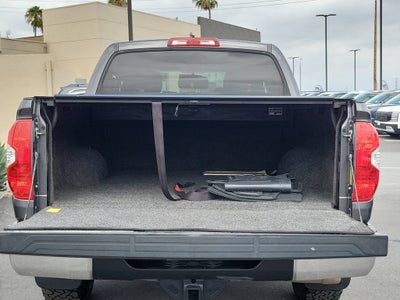 2017 Toyota Tundra SR5 5.7L V8