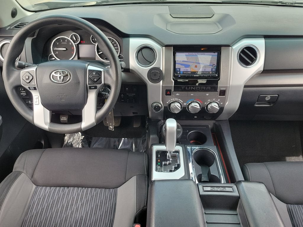 2017 Toyota Tundra SR5 5.7L V8