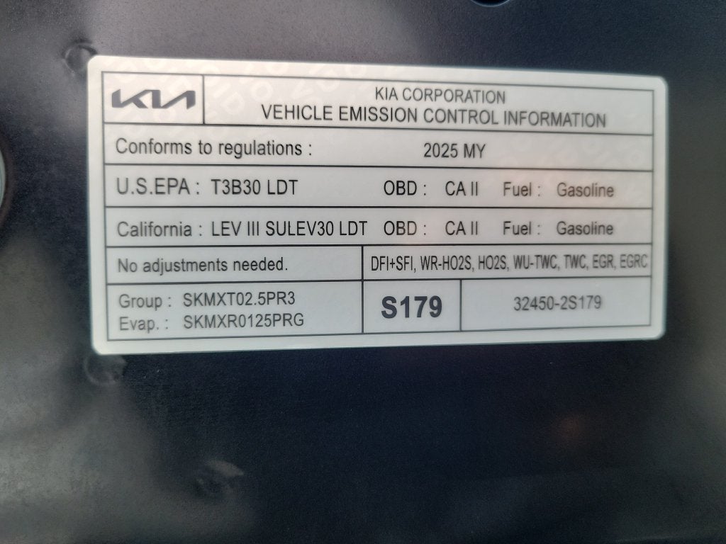 2025 Kia Sportage EX