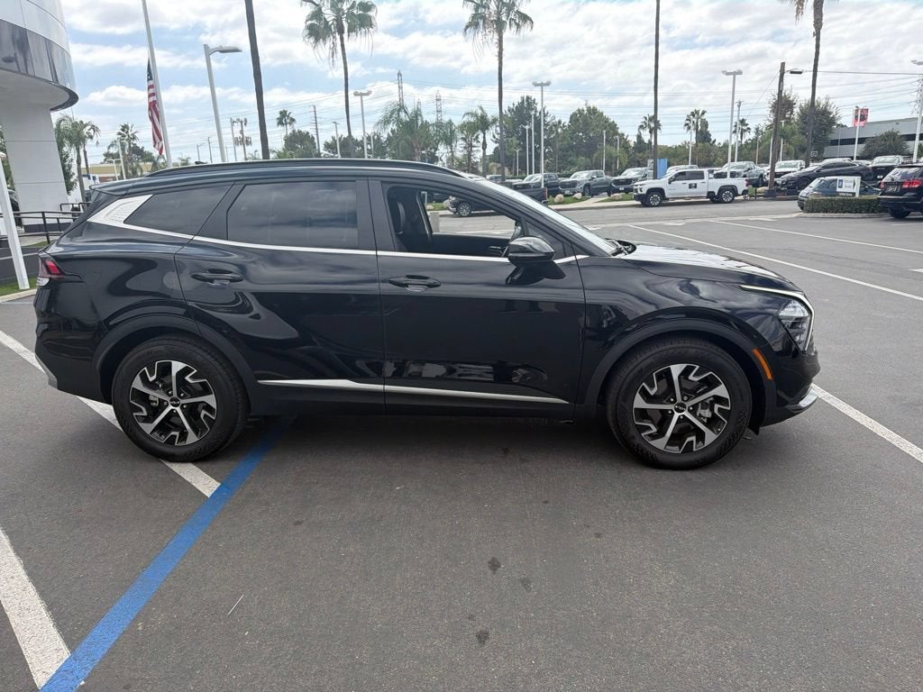 2025 Kia Sportage EX