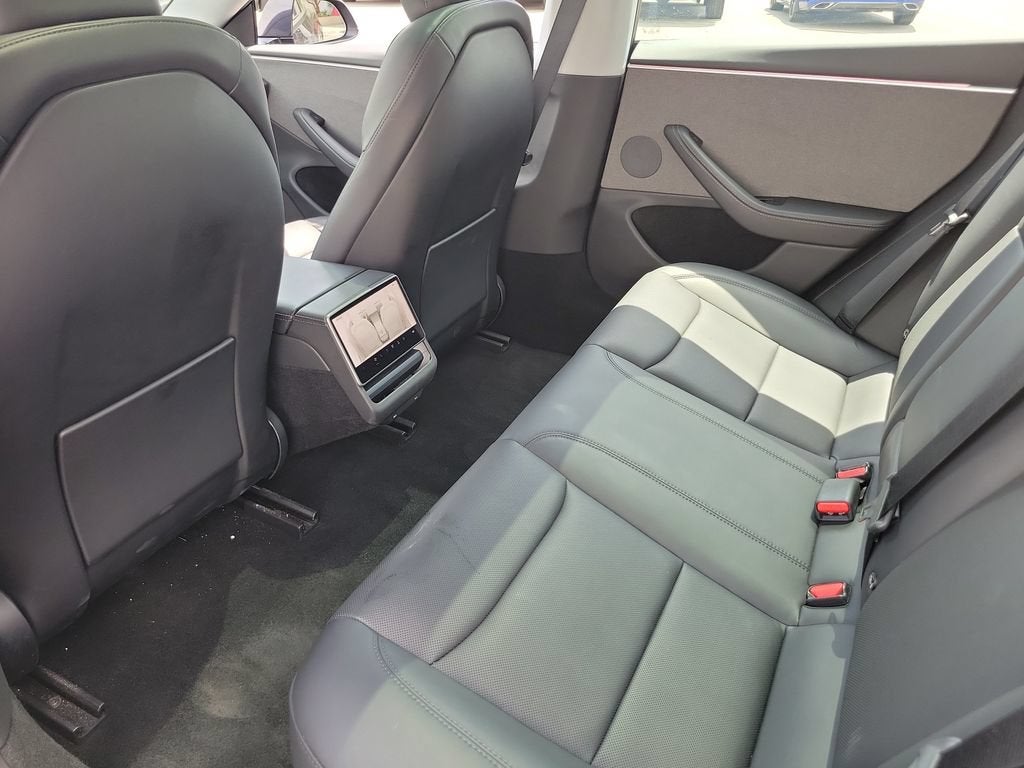 2024 Tesla Model 3 BLACK