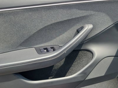 2024 Tesla Model 3 BLACK