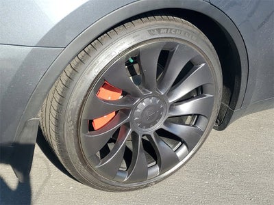 2023 Tesla Model Y Performance