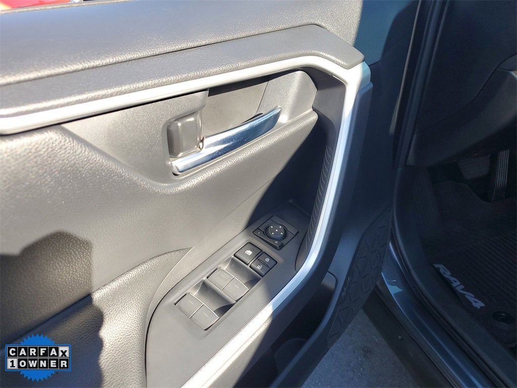 2022 Toyota RAV4 Prime SE