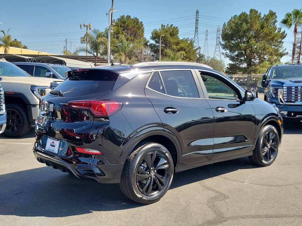 2026 Buick Encore GX Sport Touring - Photo 4