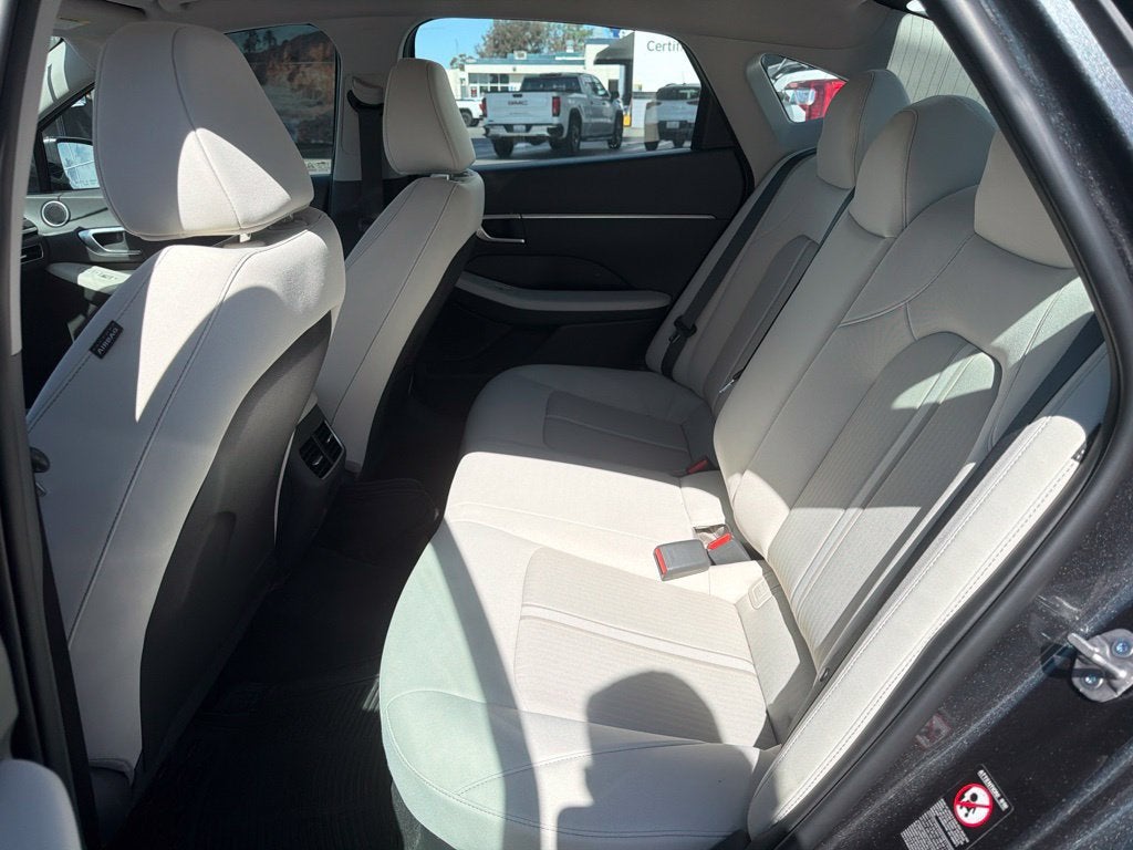 2023 Hyundai Sonata Hybrid Blue