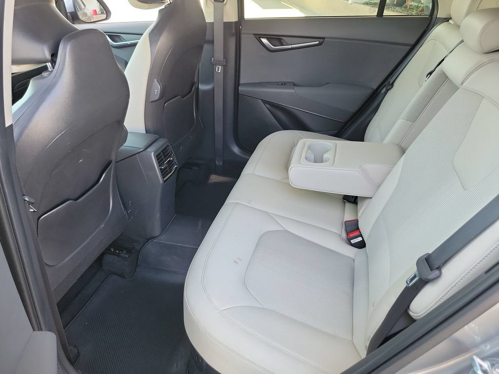 2024 Kia Niro EX