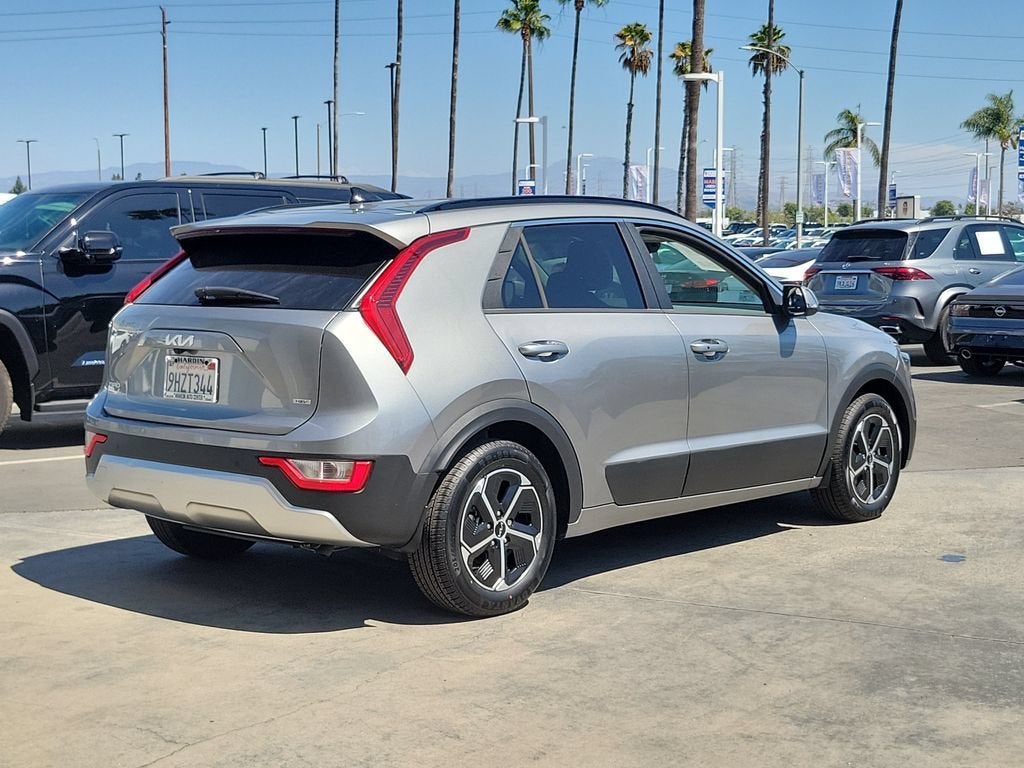 2024 Kia Niro EX