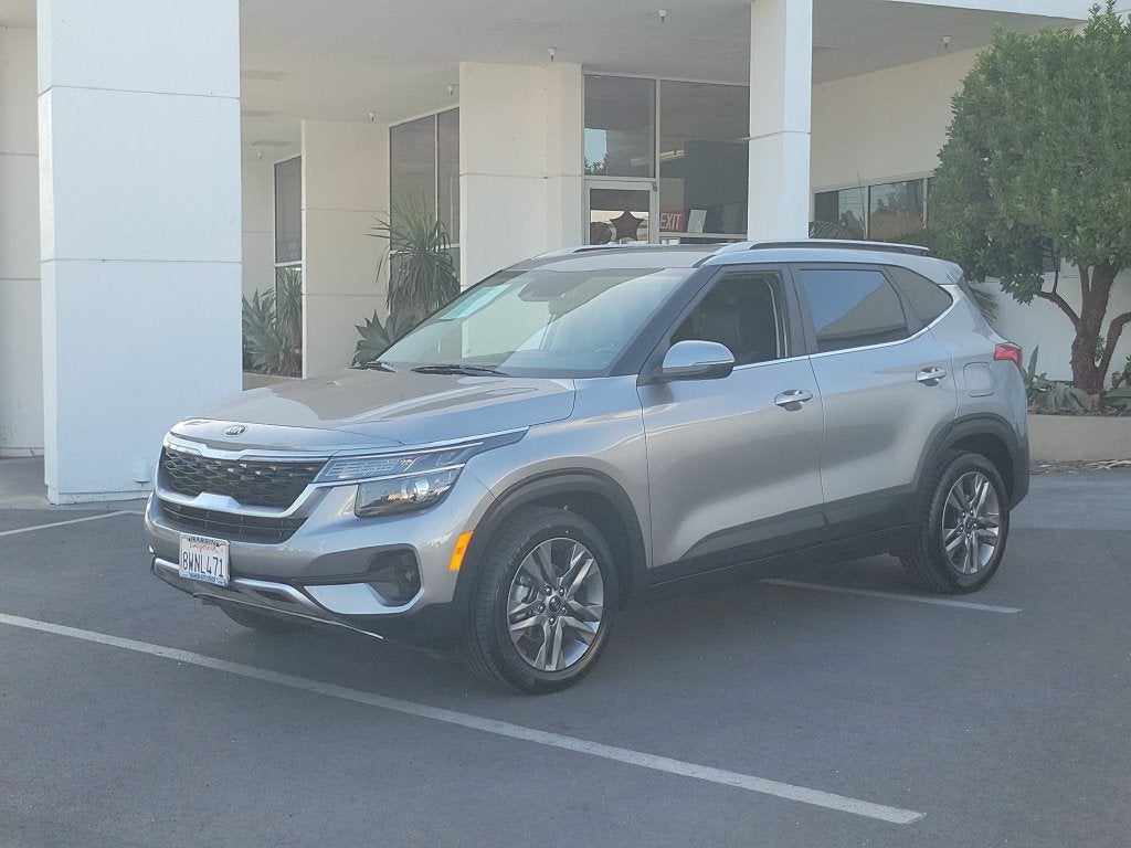 Used 2021 Kia Seltos S with VIN KNDEU2AA1M7224839 for sale in Anaheim, CA