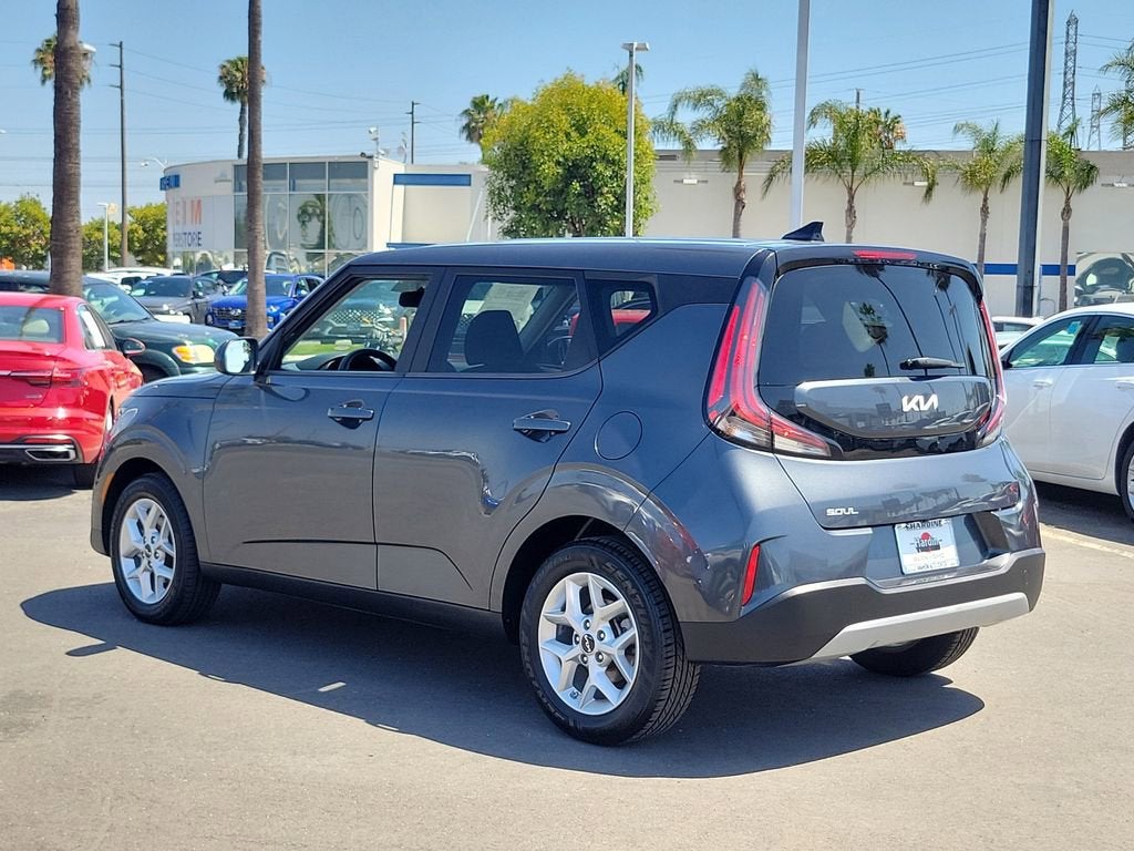 2023 Kia Soul LX