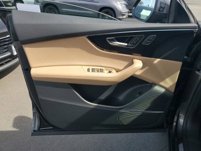 2023 Audi Q8 Premium Plus 55 TFSI quattro Tiptronic
