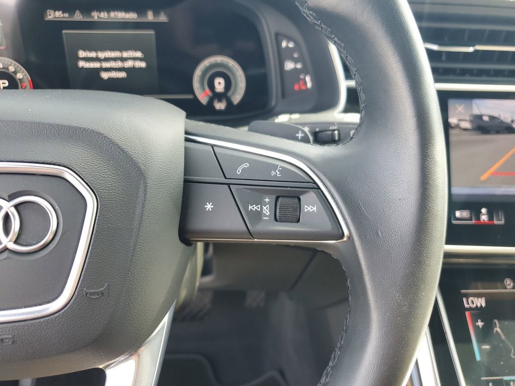 2023 Audi Q8 Premium Plus 55 TFSI quattro Tiptronic