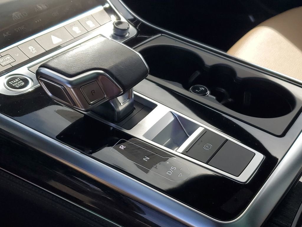 2023 Audi Q8 Premium Plus 55 TFSI quattro Tiptronic