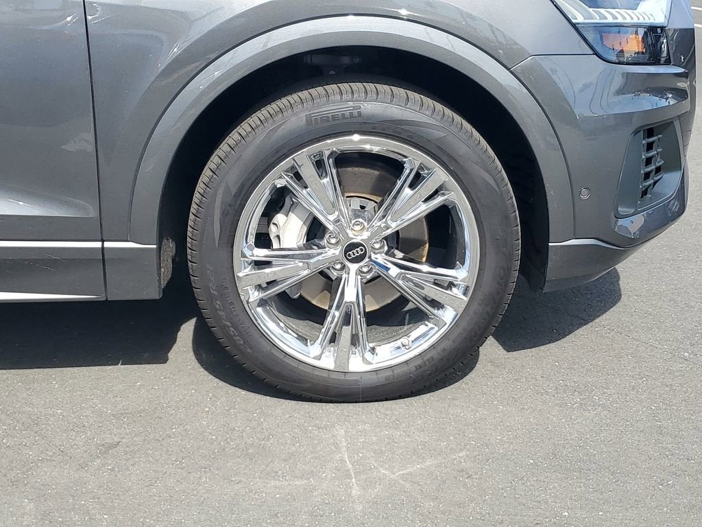 2023 Audi Q8 Premium Plus 55 TFSI quattro Tiptronic