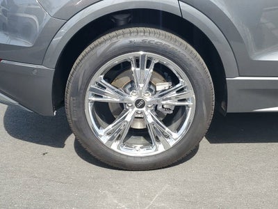 2023 Audi Q8 Premium Plus 55 TFSI quattro Tiptronic