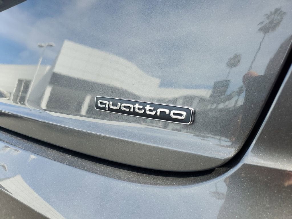 2023 Audi Q8 Premium Plus 55 TFSI quattro Tiptronic