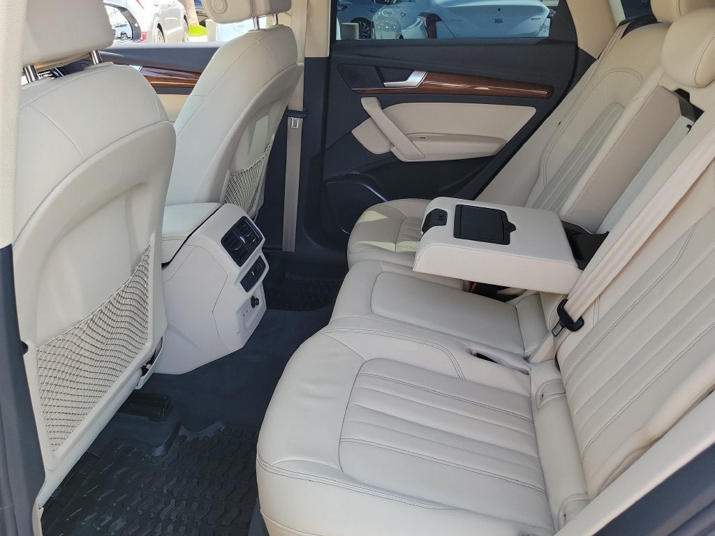 2022 Audi Q5 Premium 45 TFSI S line quattro S tronic