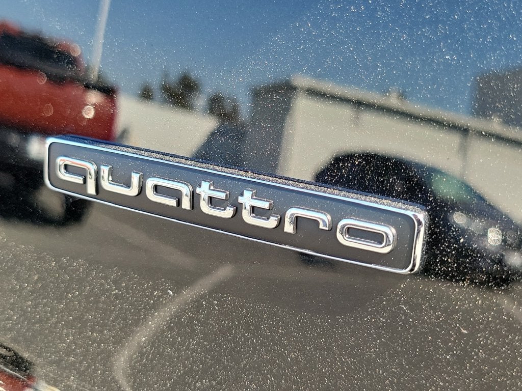 2022 Audi Q5 Premium 45 TFSI S line quattro S tronic