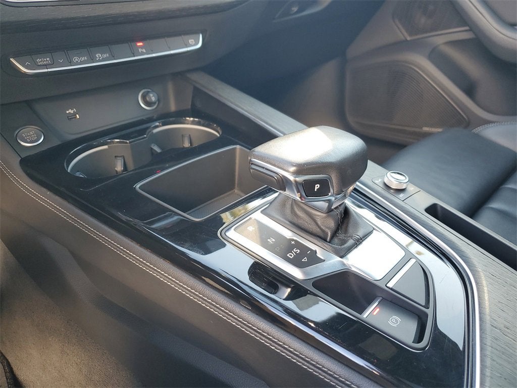 2023 Audi A4 Sedan S line Premium Plus