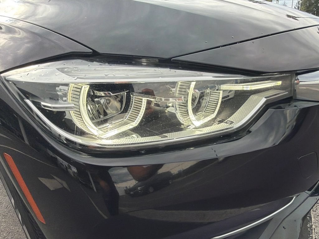 2018 BMW 330i xDrive