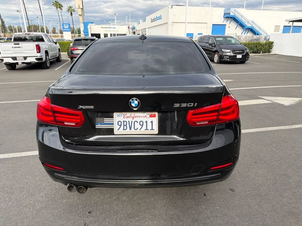 2018 BMW 330i xDrive