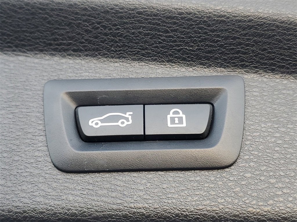 2020 BMW X2 sDrive28i