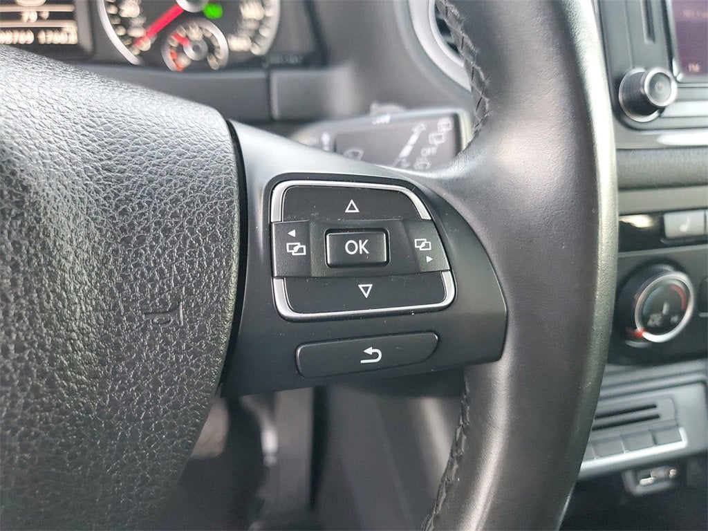 2017 Volkswagen Tiguan S